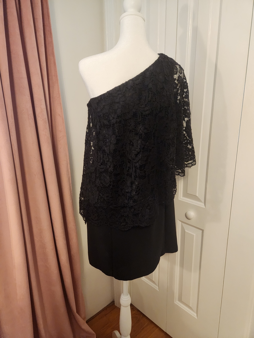Nanette Lepore Black One-Shoulder Lace Overlay Dress - Picture 2 of 4